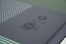 Load image into Gallery viewer, Ozonekites CODE V4 NEW Twintip kiteboarding kitesurf sale Kingzspot