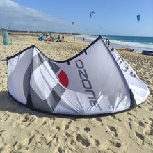 Load image into Gallery viewer, OZONE REO V6 11M WHITE USED USADO SEGUNDA MANO