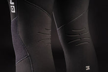 Carregar imagem no visualizador da galeria, Mystic Wetsuit Voltt Black 5/4/3mm Front Zip by KingzSpot
