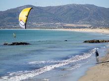 Carregar imagem no visualizador da galeria, CATALYST V3 Ozone Kites The Art of Progress Shop at Kingzspot 
